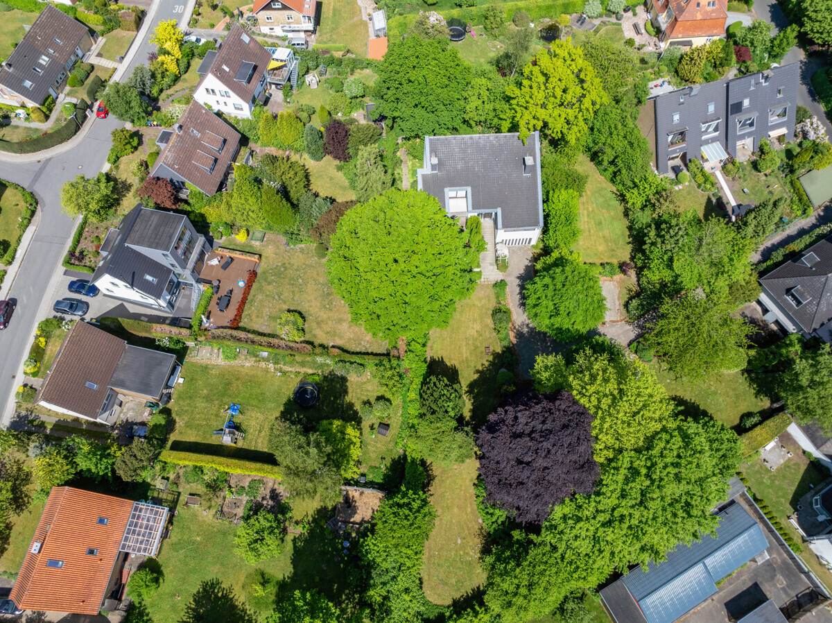 Immobilienangebot - Flensburg - Alle - Rarität auf parkähnlichem Grundstück – Ihr Rückzugsort mit Privatsphäre in begehrter Lage!