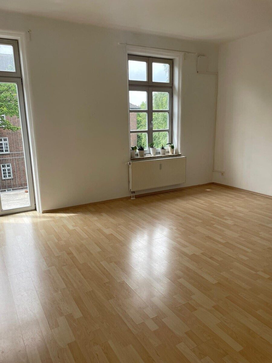 Immobilienangebot - Flensburg - Alle - 2,0-Zimmer-Wohnung, Frösleeweg 1a, 2. OG
  ! Bitte bewerben Sie sich online !