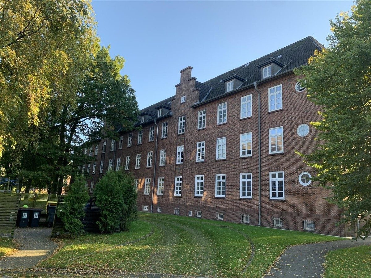 Immobilienangebot - Flensburg - Alle - 2,0-Zimmer-Wohnung, Frösleeweg 3a, 1. OG
               ! Bitte bewerben Sie sich online !