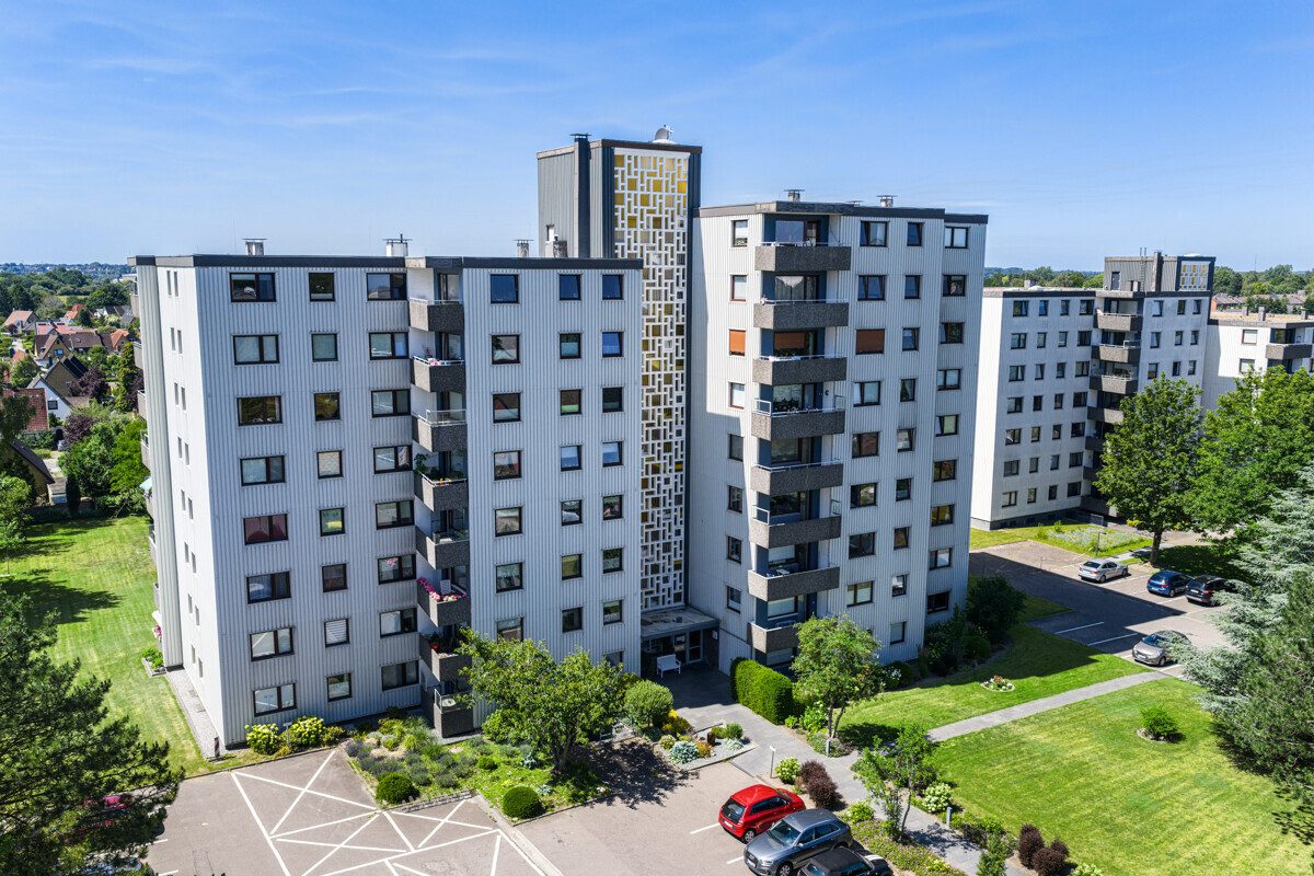 Immobilienangebot - Flensburg - Wohnen - Aus Zwei wird Eins: Großzügige Eigentumswohnung mit vielseitigen Möglichkeiten