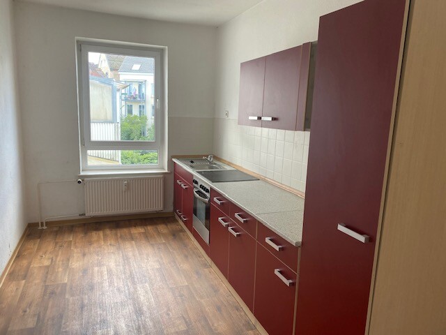 Immobilienangebot - Flensburg - Alle - 3,0-Zimmer-Wohnung, Toosbüystraße 27,VH  4.OG
             ! Bitte bewerben Sie sich online !