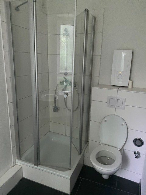 Immobilienangebot - Flensburg - Wohnen - 2,0-Zimmer-Wohnung, Friesische Str. 20, 2.OG rechts
              ! Bitte bewerben Sie sich online !