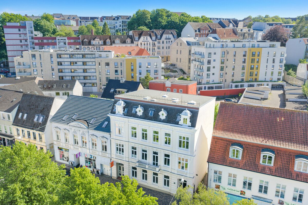 Immobilienangebot - Flensburg - Gewerbe & Investment - Charmantes Wohn- und Geschäftshaus in Hafennähe