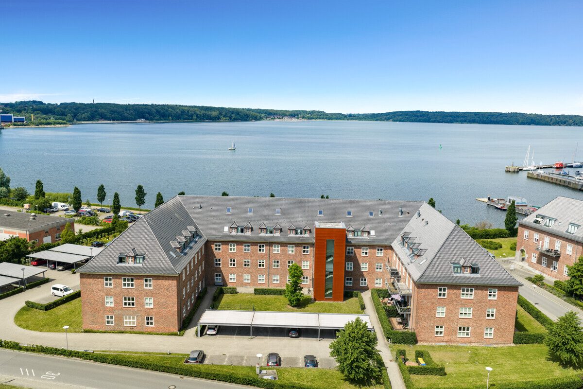 Immobilienangebot - Flensburg - Gewerbe & Investment - Investieren in Beständigkeit – Vermietete Gewerbeflächen in repräsentativer Fördelage