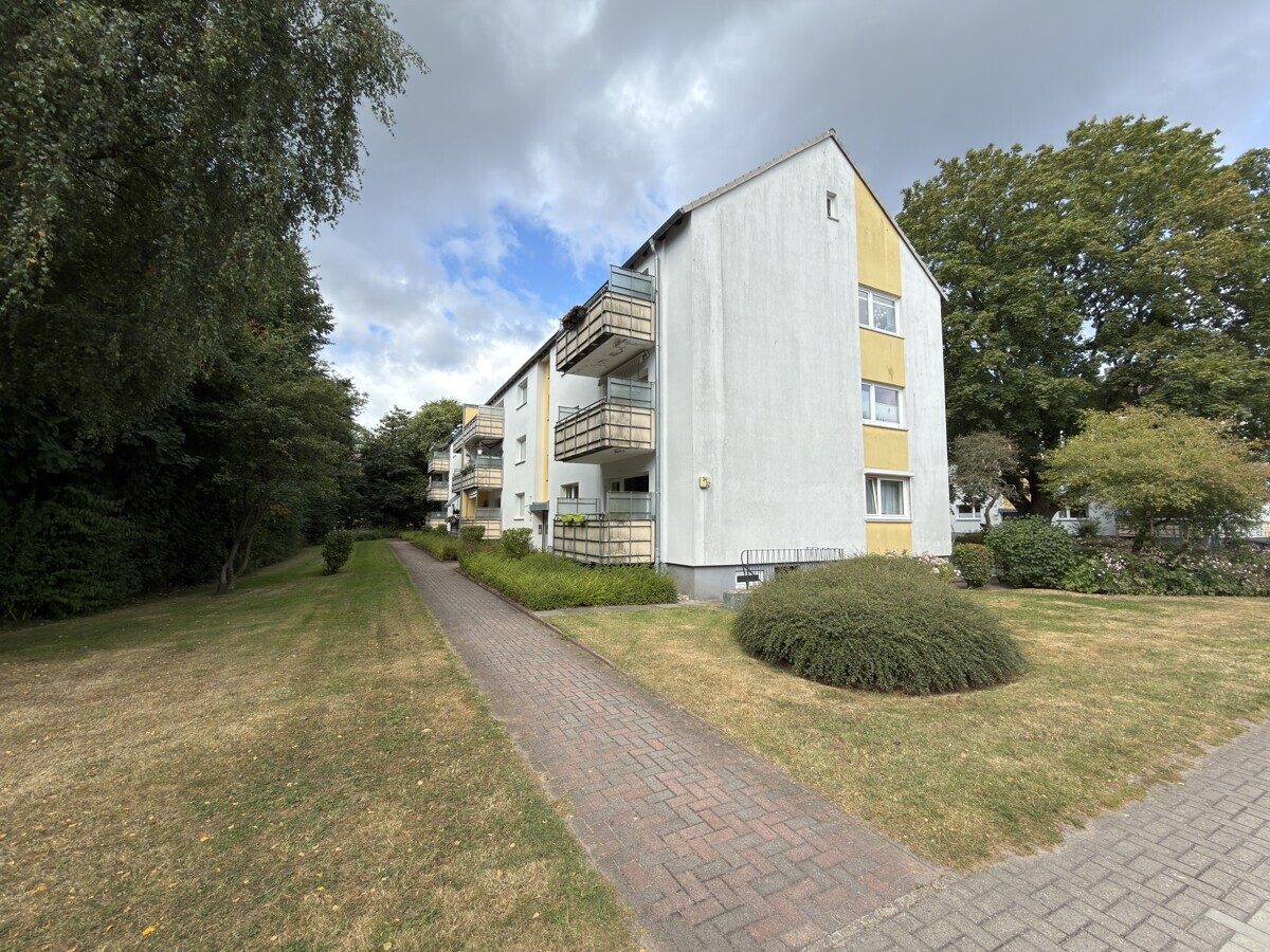 Immobilienangebot - Flensburg - Wohnen - 2,5-Zimmer-Wohnung, Marrensdamm 32, 1.OG
! Bitte bewerben Sie sich online !