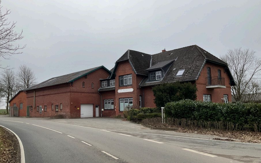 Immobilienangebot - Mildstedt - Wohnen - 2,0-Zimmer-Wohnung, Schwesing-Bahnhof 9 (EG mitte links)
!!! Bitte bewerben Sie sich online !!!