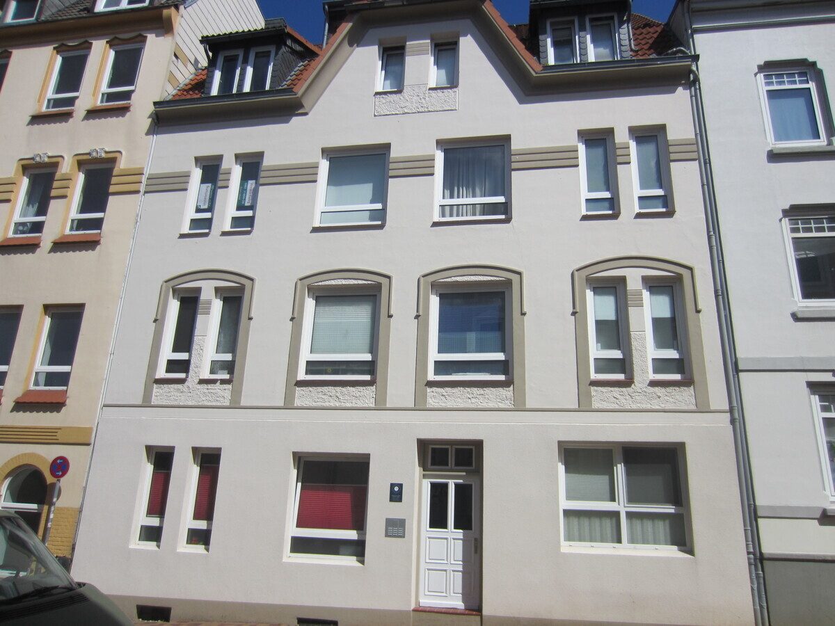 Außenansicht Immobilienangebot - Flensburg - Wohnen - Studenten willkommen ! 2,0-Zimmer-Wohnung, Schreiberstraße 26, EG
! Bitte bewerben Sie sich online !
