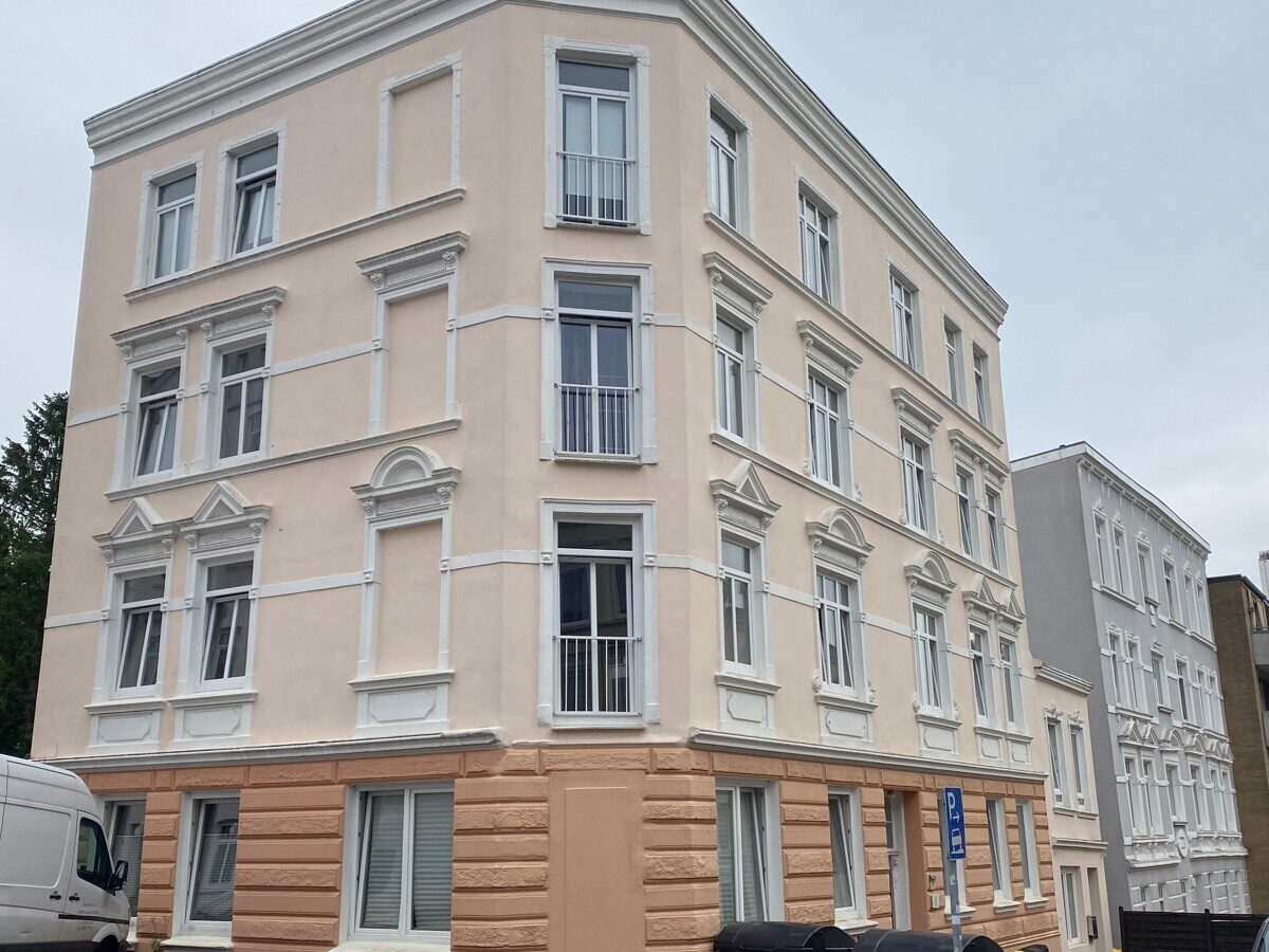 Immobilienangebot - Flensburg - Wohnen - 3,0 -Zimmer-Wohnung, Terrassenstr. 12,  1. OG links
            ! Bitte bewerben Sie sich online !