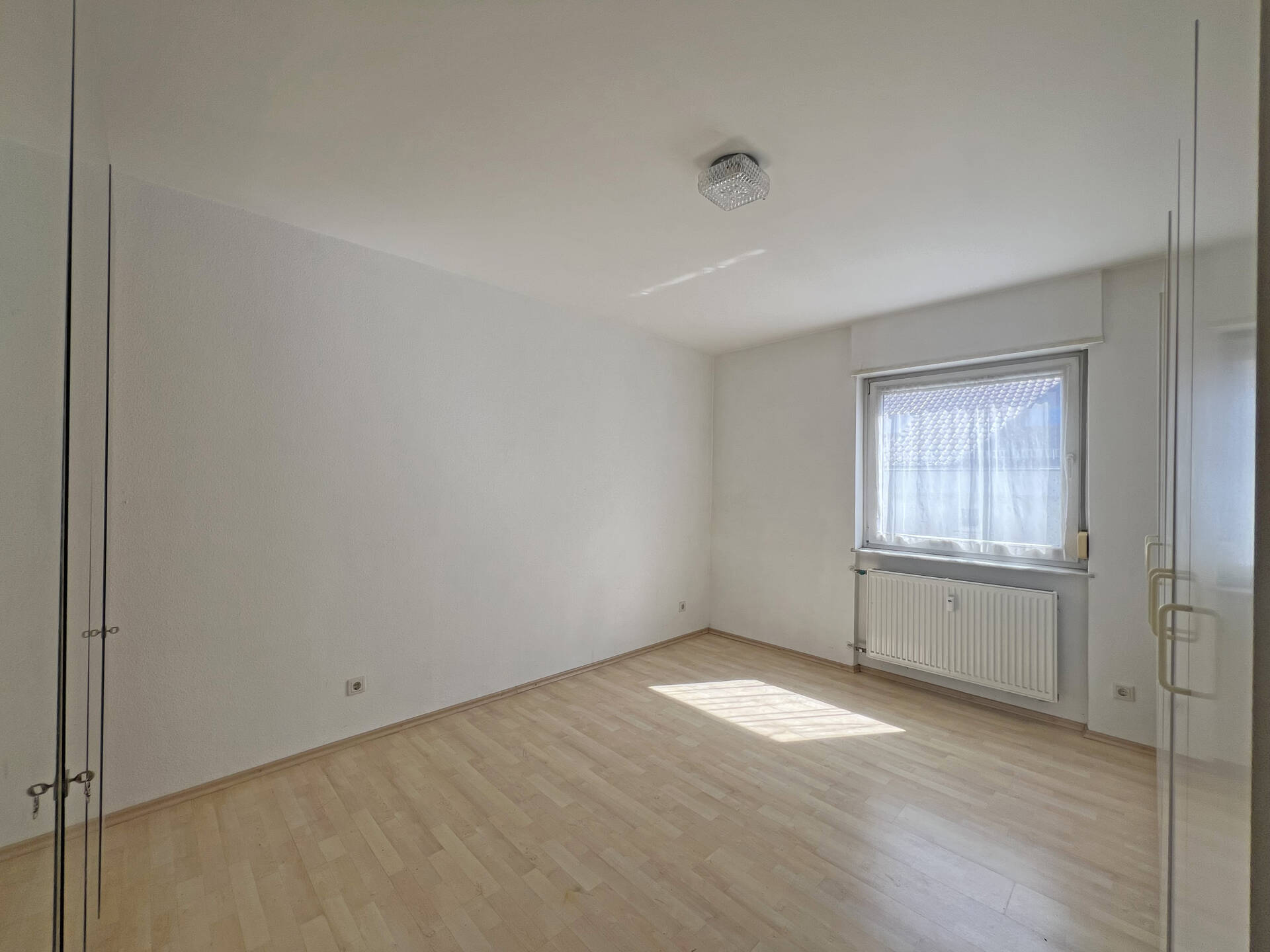 Immobilienangebot - Mannheim / Innenstadt - Alle - Urbane 2-Zimmer-Wohnung mit Südbalkon und Tiefgaragenstellplatz!