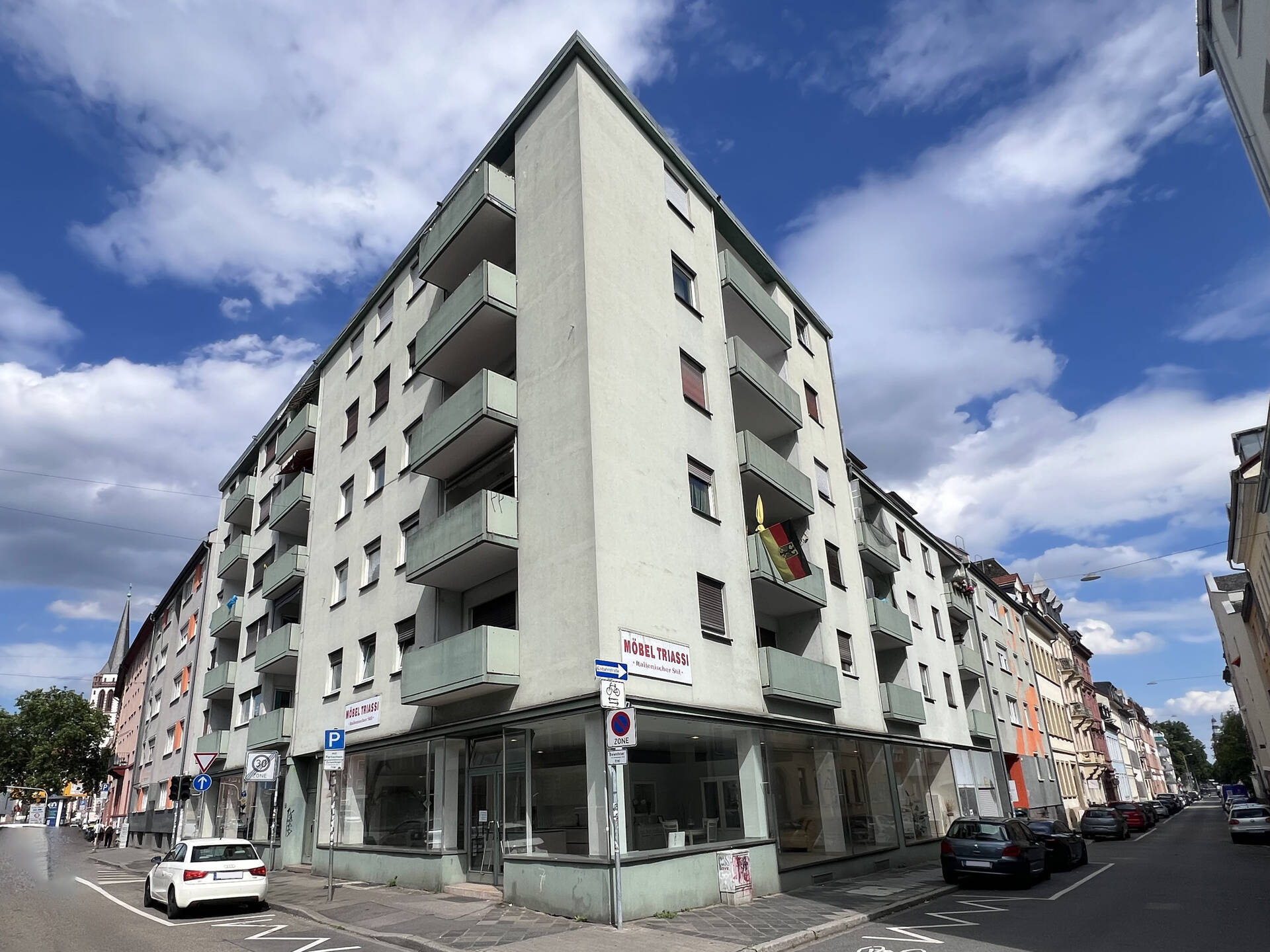 Immobilienangebot - Mannheim / Innenstadt - Alle - Urbane 2-Zimmer-Wohnung mit Südbalkon und Tiefgaragenstellplatz!