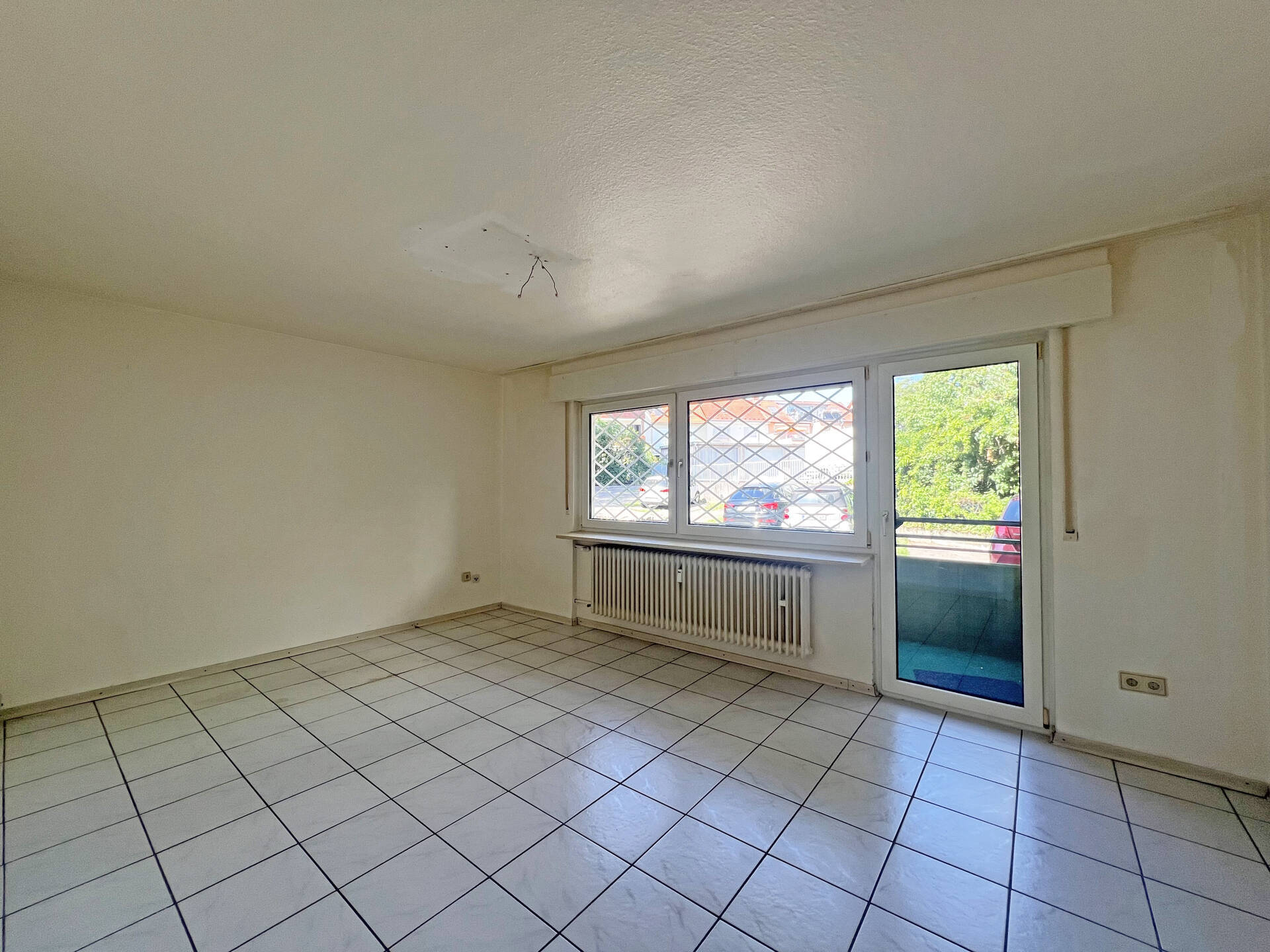 Immobilienangebot - Mannheim / Feudenheim - Alle - Ruhige 2-Zimmer-Wohnung mit Balkon und Stellplatz!