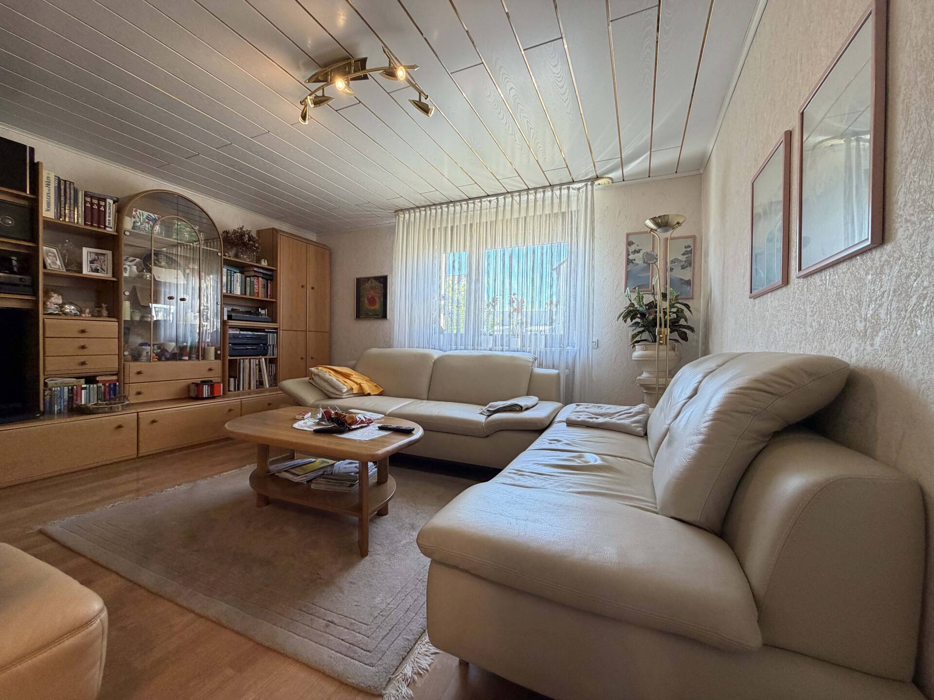 Immobilienangebot - Mannheim / Waldhof - Alle - Freistehendes Einfamilienhaus - Top Zustand in beliebter Wohnlage, sehr gute Infrastruktur - ERBBAU