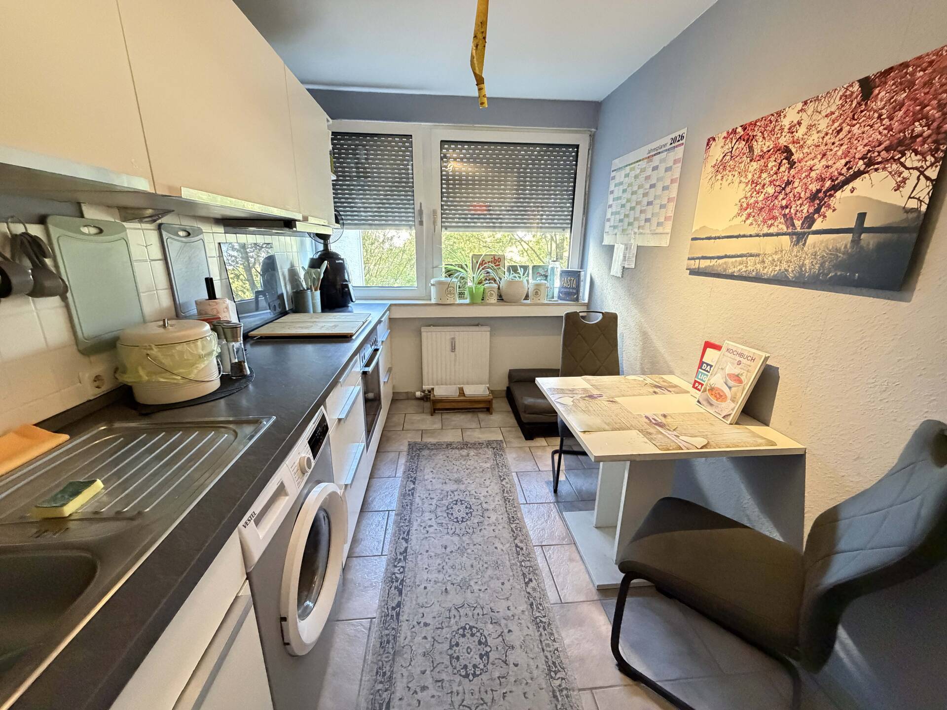 Immobilienangebot - Mannheim / Käfertal - Alle - Gesuchte Wohnungsgröße: Vermietete 2-Zimmer-Wohnung mit Loggia, Aufzug und Stellplatz