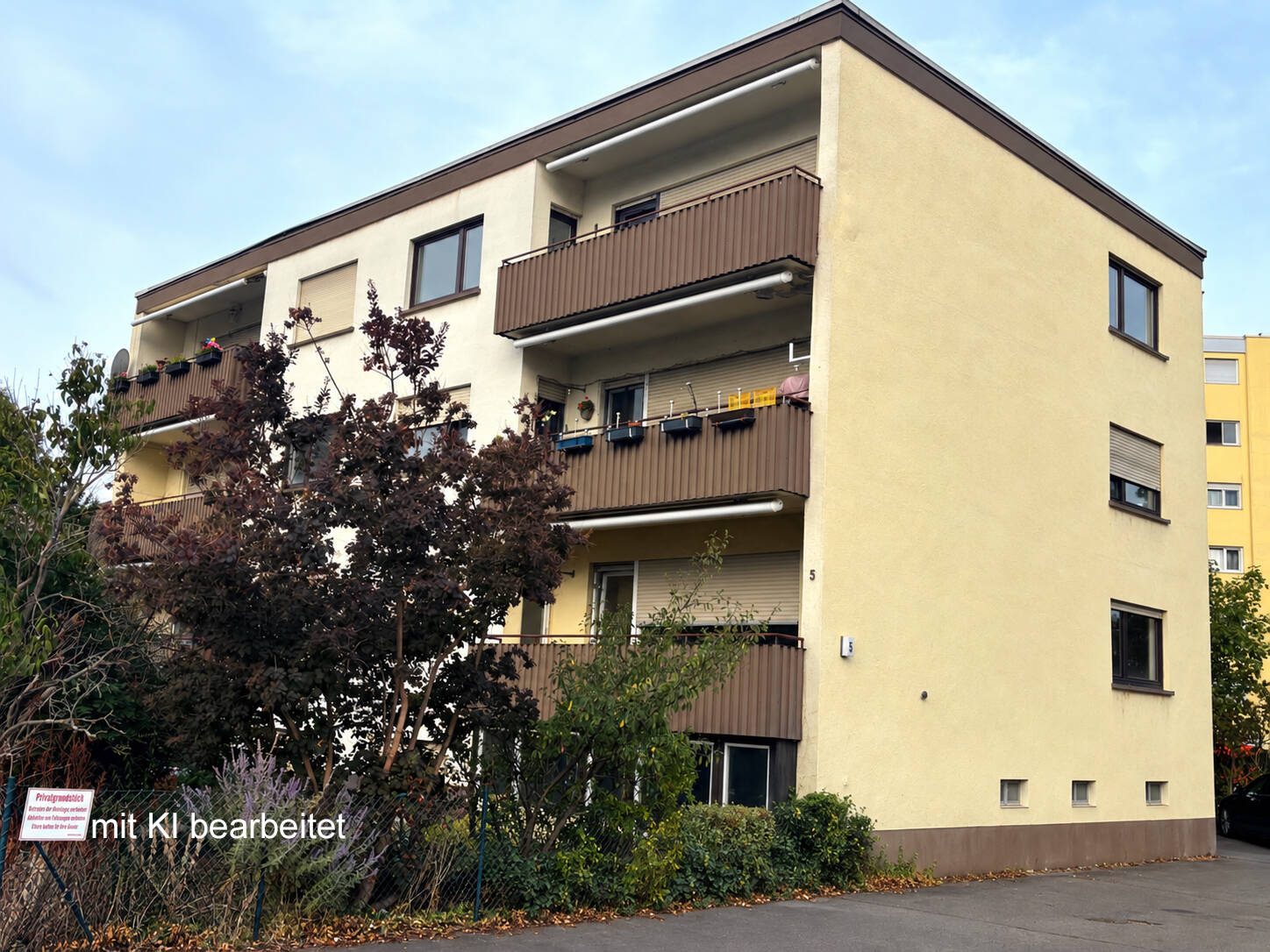 Immobilienangebot - Eppelheim - Alle - Mehrfamilienhaus mit 7 WE, 4 Stellplätzen und 3 Garagen in absoluter ruhiger Wohnlage