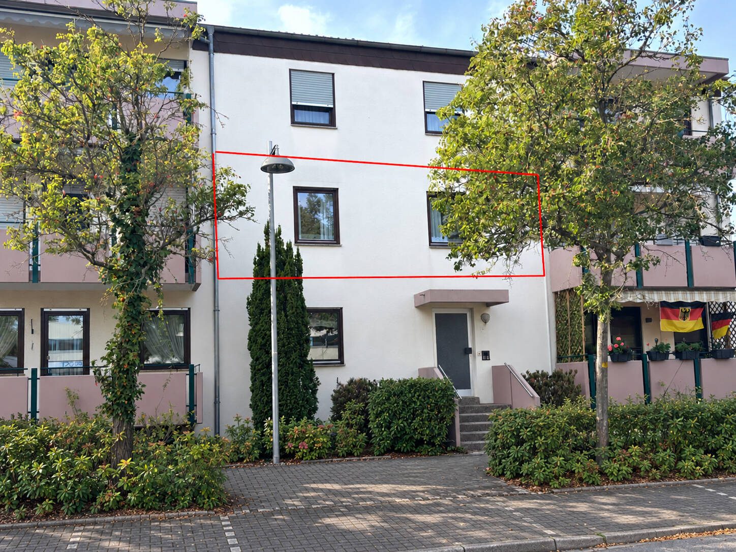 Immobilienangebot - Mannheim / Waldhof - Alle - Gepflegte 3-Zimmer-Eigentumswohnung mit Balkon und Garage