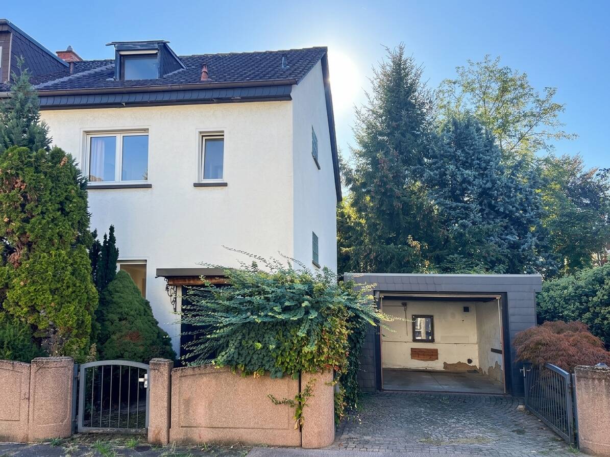 Immobilienangebot - Mannheim / Käfertal - Alle - Viel Potenzial für Ihre Wohnideen – Reihenendhaus mit Südgrundstück!
