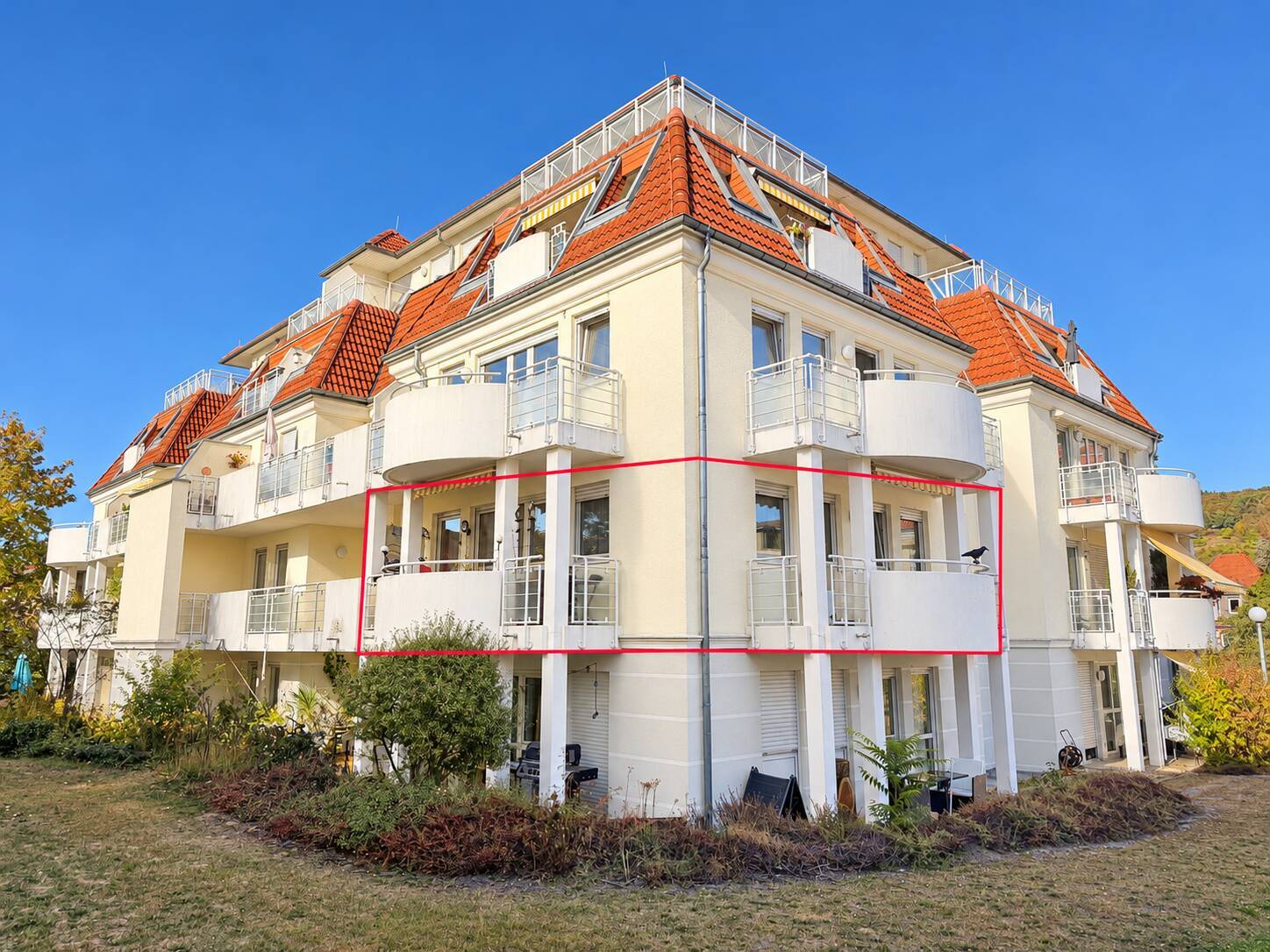 Immobilienangebot - Weinheim - Alle - Exklusive 3-Zimmer-Wohnung mit Burgblick, Balkonen und TG-Stellplatz in absoluter Toplage