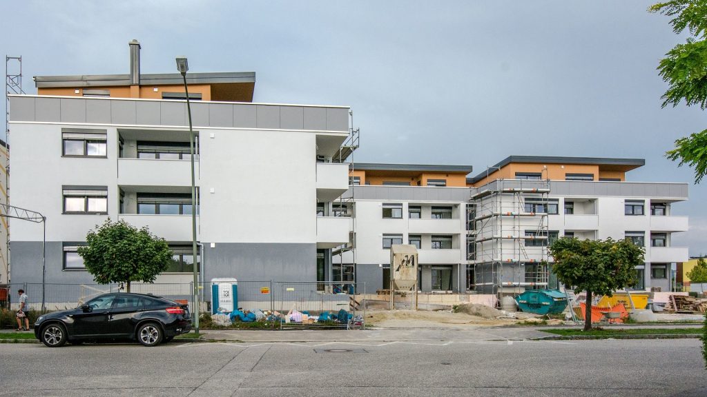 Immobilienangebot - Ergolding - Alle - Neubau-Wohnung mit schönem Balkon, Fußbodenheizung und Lift in Ergolding