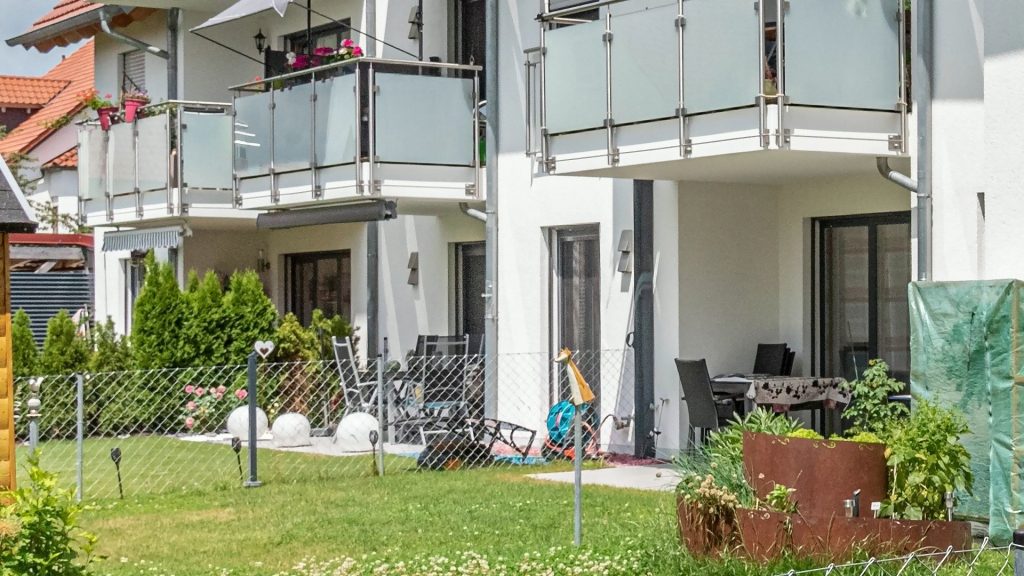 Immobilienangebot - Wörth - Alle - NEUBAU - 2-Zimmer-ETW mit 85 m² Gartenanteil im KfW-70-Standard (EnEV2009) in Wörth/Isar