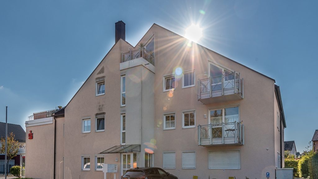 Immobilienangebot - Landshut / Auloh - Alle - PROVISIONSFREI* - Vermietete 1-Zimmer-ETW mit Balkon und Stellplatz in Landshut-Auloh