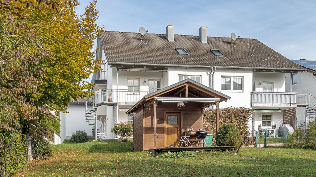 Immobilienangebot - Weihmichl - Alle - Doppelhaushälfte ohne Einliegerwohnung mit Garage und Stellplatz in Weihmichl, Lkr. LA