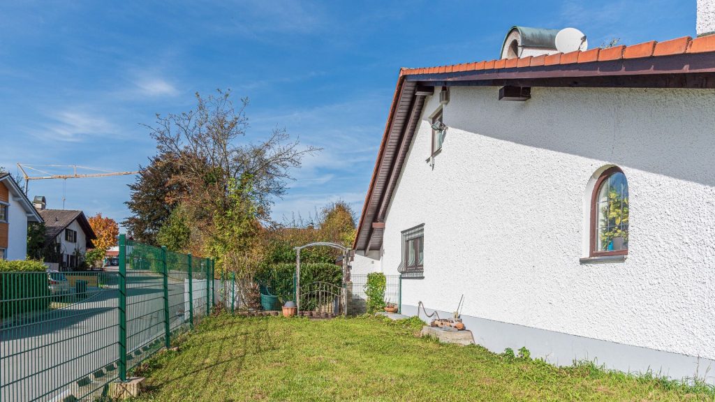 Immobilienangebot - Vilsheim - Alle - PROVISIONSFREI* - Einfamilienhaus mit Wintergarten, EBK und Doppelgarage in Vilsheim, Lkr. Landshut