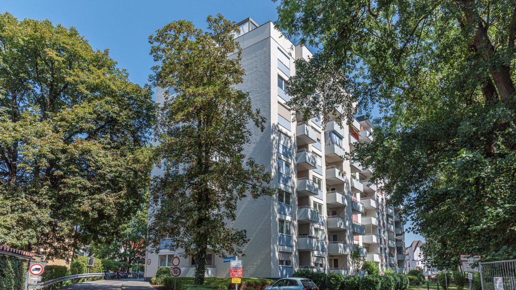 Immobilienangebot - Landshut - Alle - PROVISIONSFREI* - Vermietete 2-Zimmer-Eigentumswohnung mit Balkon und TG-Stellplatz, Landshut-Nikola