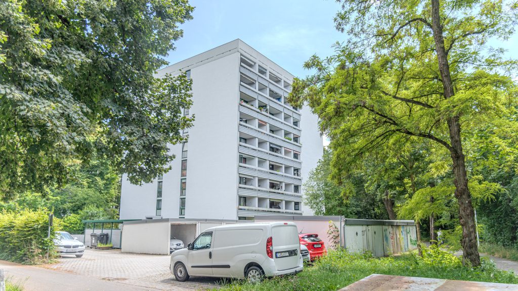 Immobilienangebot - Landshut - Alle - PROVISIONSFREI* - 2-Zimmer-ETW mit 2 Loggien, EBK und Lift, Landshut-Klötzlmüllerviertel