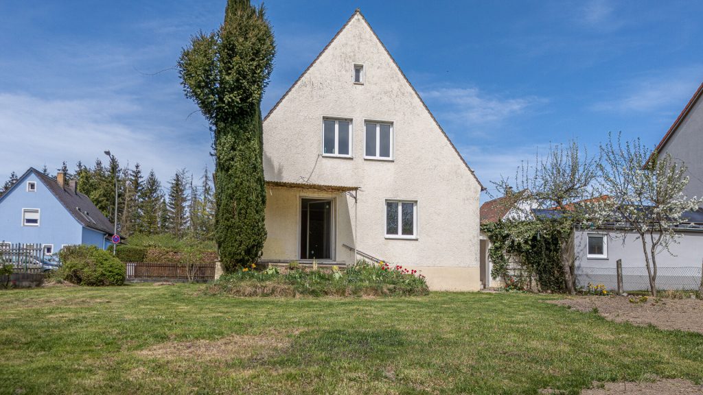 Immobilienangebot - Landshut - Alle - PROVISIONSFREI* - direkt am Bach - Grundstück mit Abbruchhaus - Landshut-Klötzlmüllerviertel