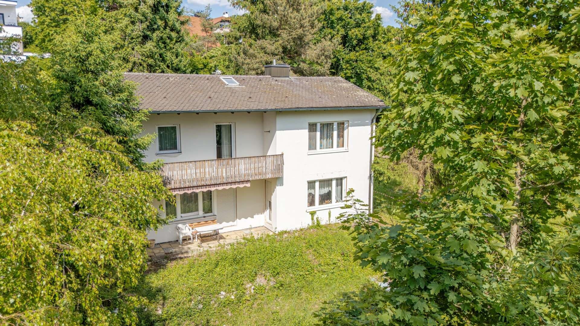 Immobilienangebot - Landshut - Alle - PROVISIONSFREI* - Sanierung oder Neuanfang? Einfamilienhaus mit Ausblick - Landshut-Achdorf/Englberg
