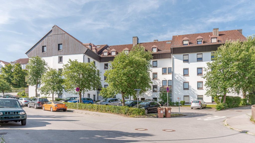 Immobilienangebot - Landshut - Alle - PROVISIONSFREI* - 3-Zimmer-Eigentumswohnung mit TG-Stellplatz, sofort beziehbar, Landshut-Englberg