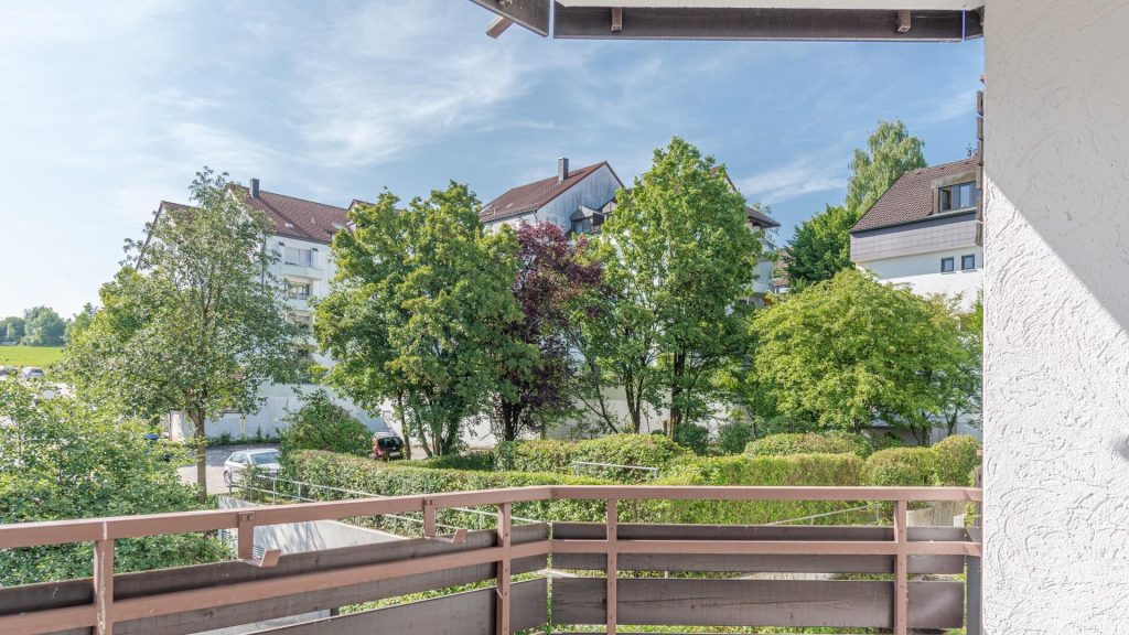 Immobilienangebot - Landshut - Alle - PROVISIONSFREI* - 3-Zimmer-Eigentumswohnung mit TG-Stellplatz, sofort beziehbar, Landshut-Englberg