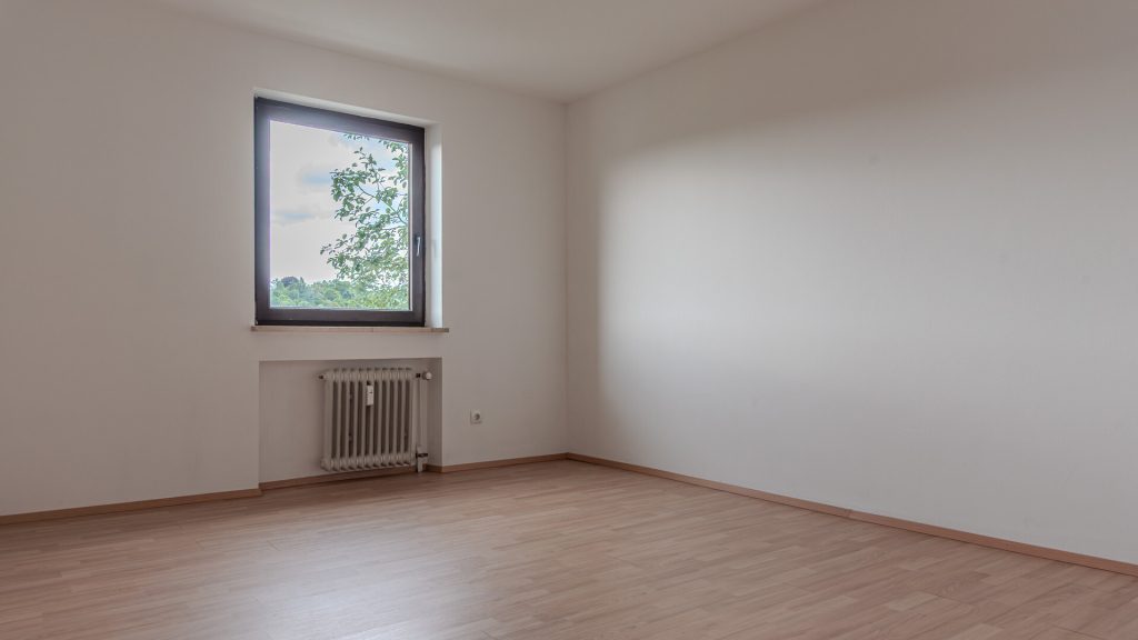Immobilienangebot - Landshut - Alle - PROVISIONSFREI* - 3-Zimmer-Eigentumswohnung mit TG-Stellplatz, sofort beziehbar, Landshut-Englberg