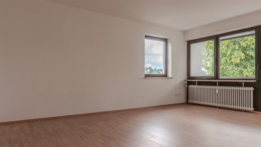 Immobilienangebot - Landshut - Alle - PROVISIONSFREI* - 3-Zimmer-Eigentumswohnung mit TG-Stellplatz, sofort beziehbar, Landshut-Englberg