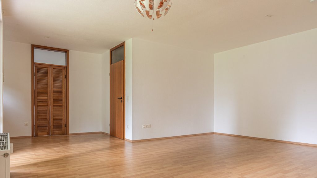 Immobilienangebot - Landshut - Alle - PROVISIONSFREI*  - Große 1-Zimmer-Wohnung mit Terrasse und TG-Stellplatz im Landshuter Nikolaviertel