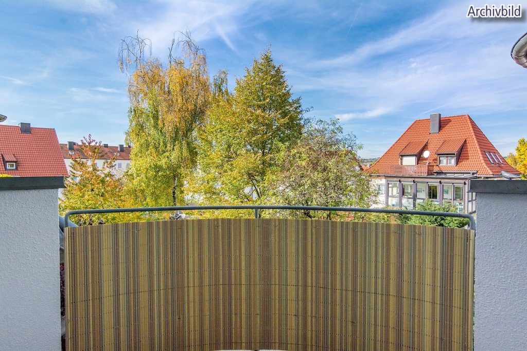 Immobilienangebot - Landshut - Alle - 2-Zimmer-Wohnung mit TG-Stellplatz und Einbauküche in ruhiger Lage in der Wolfgangsiedlung