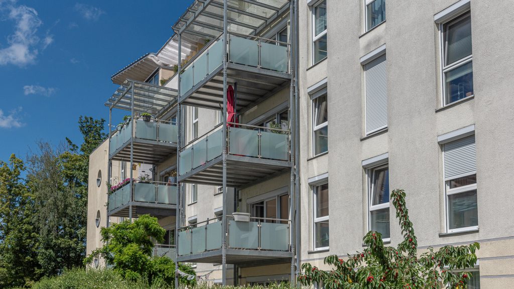 Immobilienangebot - Landshut - Alle - Moderne 3-Zimmer-Wohnung mit Balkon und TG-Stellplatz im Landshuter Nikolaviertel