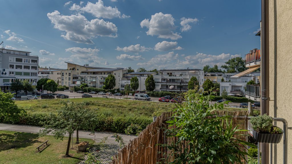 Immobilienangebot - Landshut - Alle - 2-Zimmer-Wohnung mit Balkon, Lift, TG- und oberirdischem Stellplatz, EBK ablösbar in Landshut-Nikola