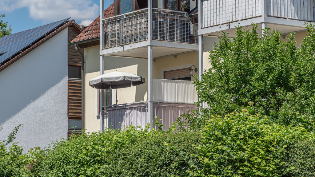 Immobilienangebot - Landshut - Alle - 3-Zimmer-Wohnung mit TG in 6-FH im Klötzlmüllerviertel, nahe der Isar, 700 m in die Altstadt