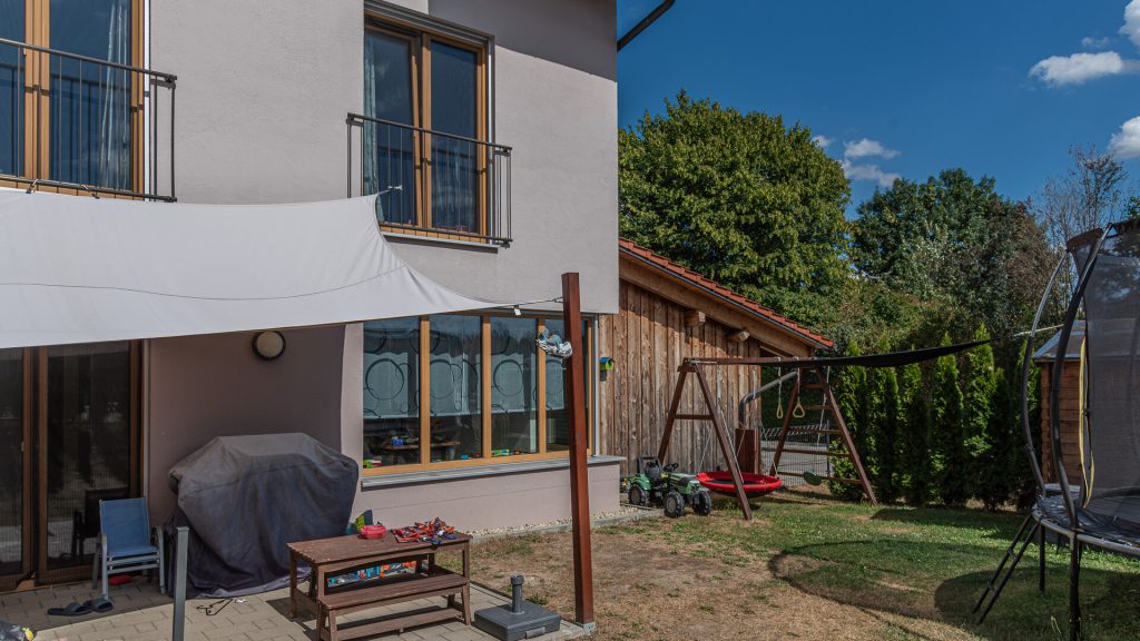 Immobilienangebot - Hohenthann / Andermannsdorf - Alle - PROVISIONSFREI* - Große, moderne Doppelhaushälfte mit Doppelcarport in Hohenthann-Andermannsdorf