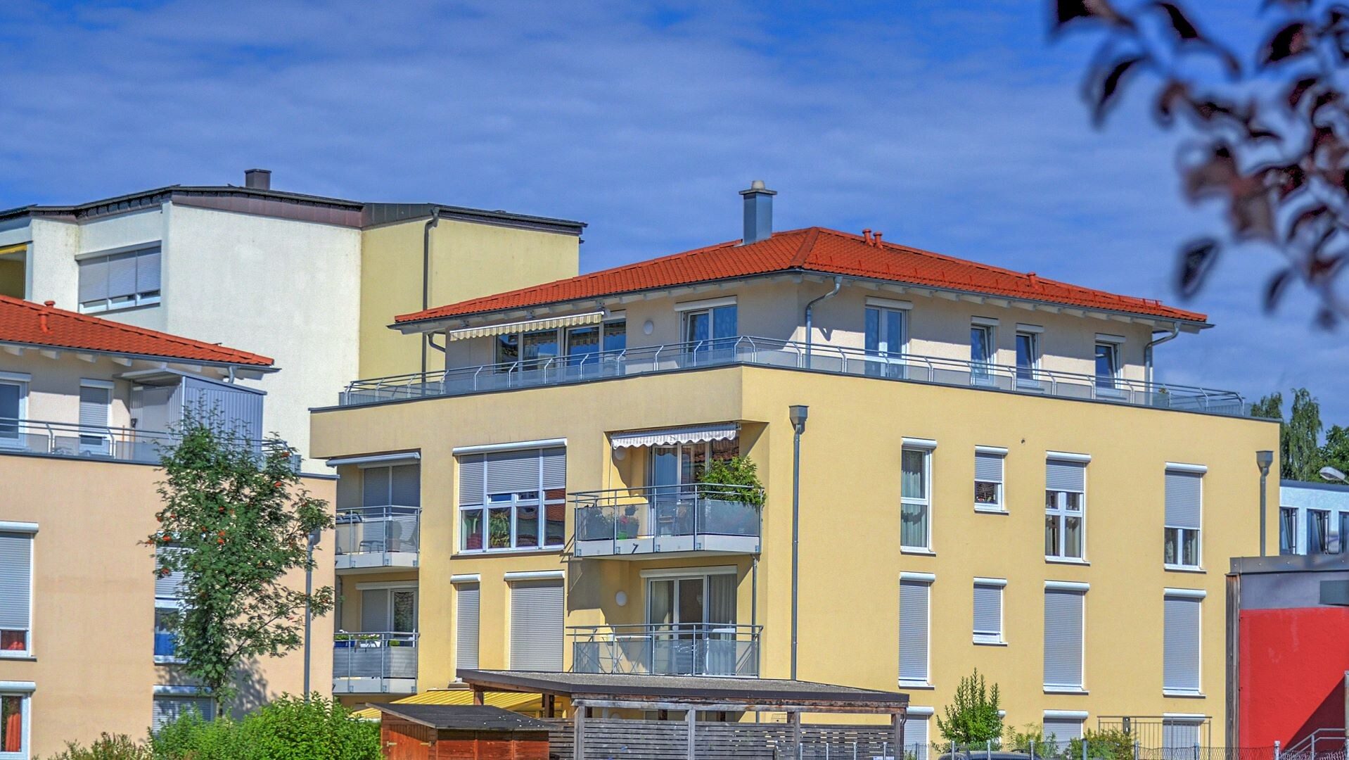 Immobilienangebot - Landshut - Alle - (Fast) voll möblierte, moderne Singlewohnung - LA-Nikola - schnell am Bahnhof und in der City