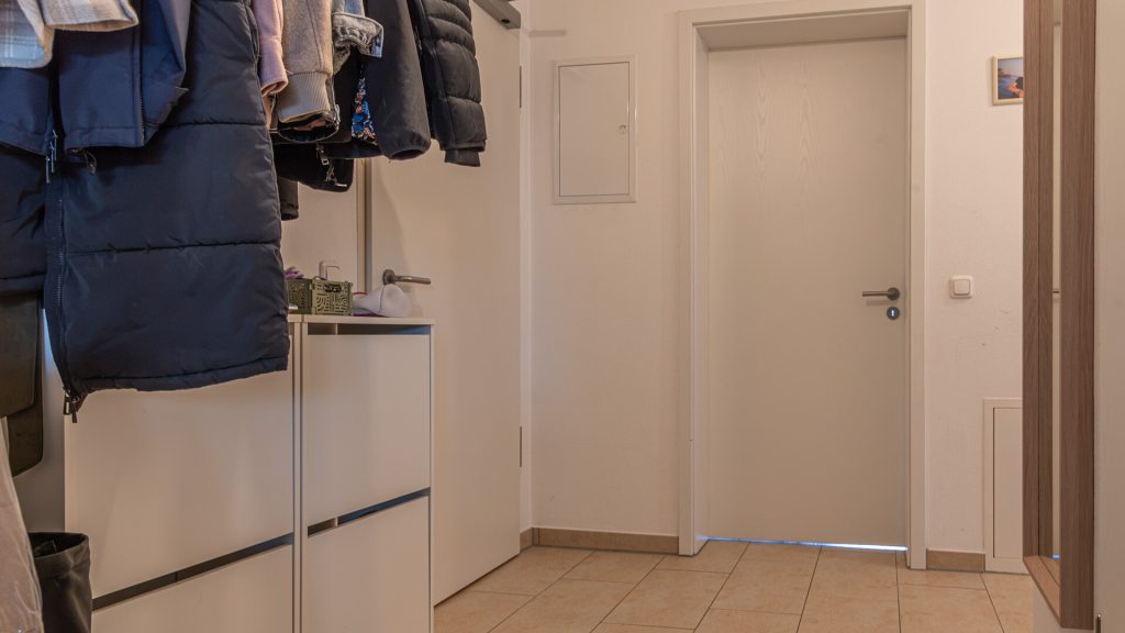 Immobilienangebot - Landshut - Alle - Moderne 3-Zimmer-Garten-Wohnung mit ablösbarer EBK und TG-Stellplatz in Landshut-Mitterwöhr