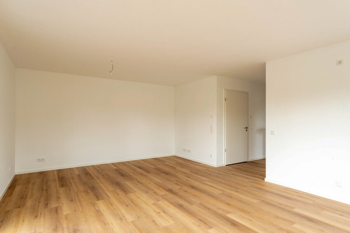 Immobilienangebot - Ahlen - Wohnen & Gewerbe - Etagenwohnung mit sonnigem Balkon im Herzen von Vorhelm!