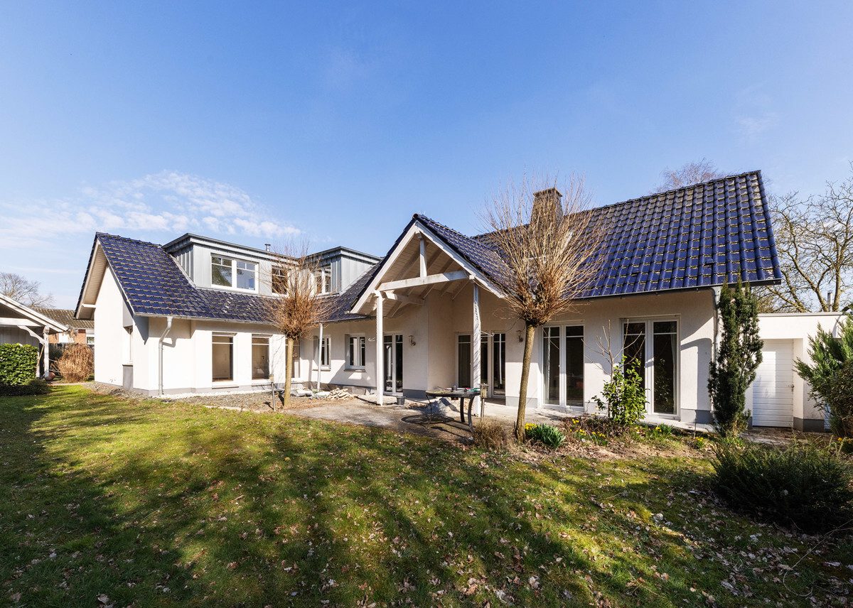 Immobilienangebot - Ostbevern - Wohnen & Gewerbe - Zwei Häuser in einem!