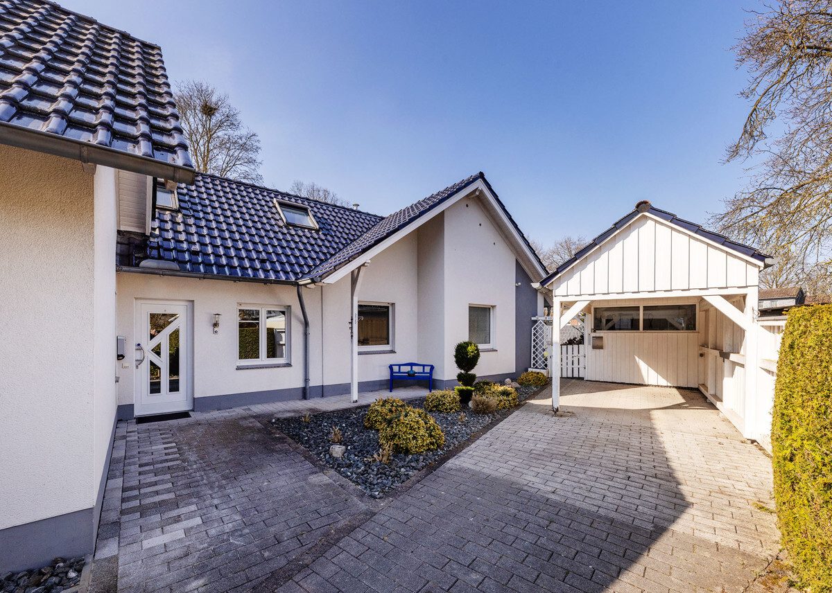 Immobilienangebot - Ostbevern - Wohnen & Gewerbe - Zwei Häuser in einem!