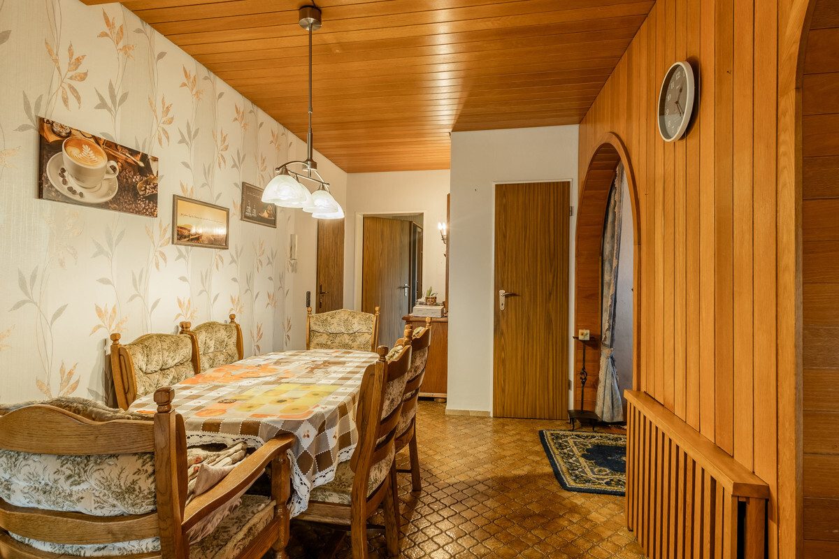 Immobilienangebot - Ahlen - Wohnen & Gewerbe - Attraktives
Preis-/Leistungsverhältnis!
