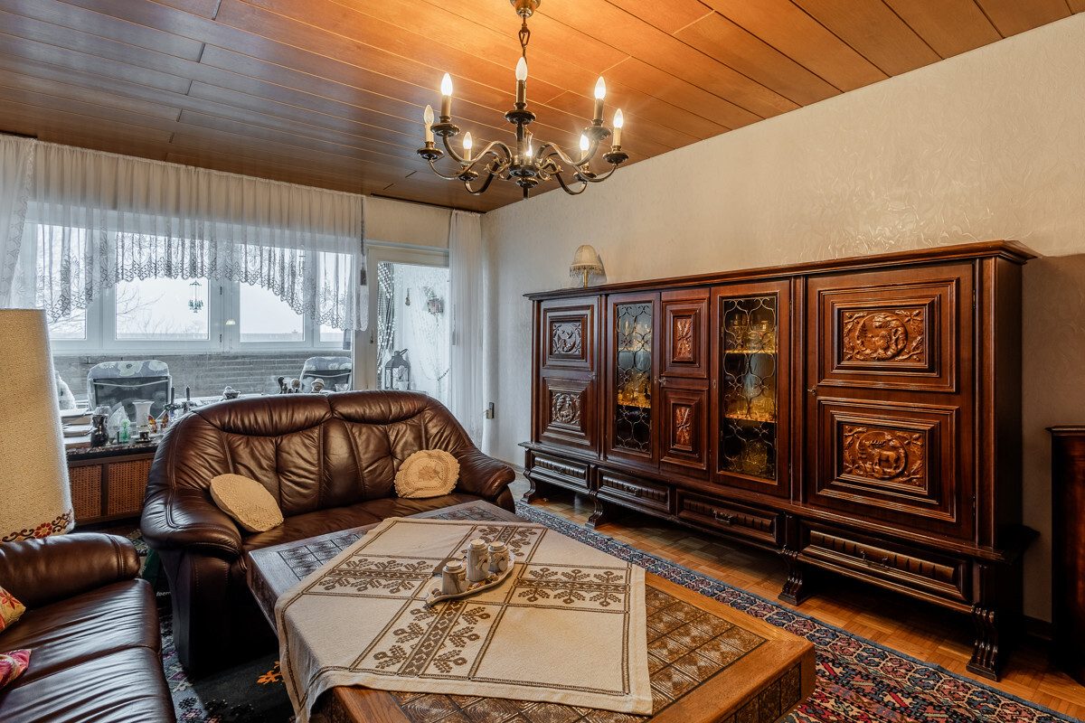 Immobilienangebot - Ahlen - Wohnen & Gewerbe - Attraktives
Preis-/Leistungsverhältnis!