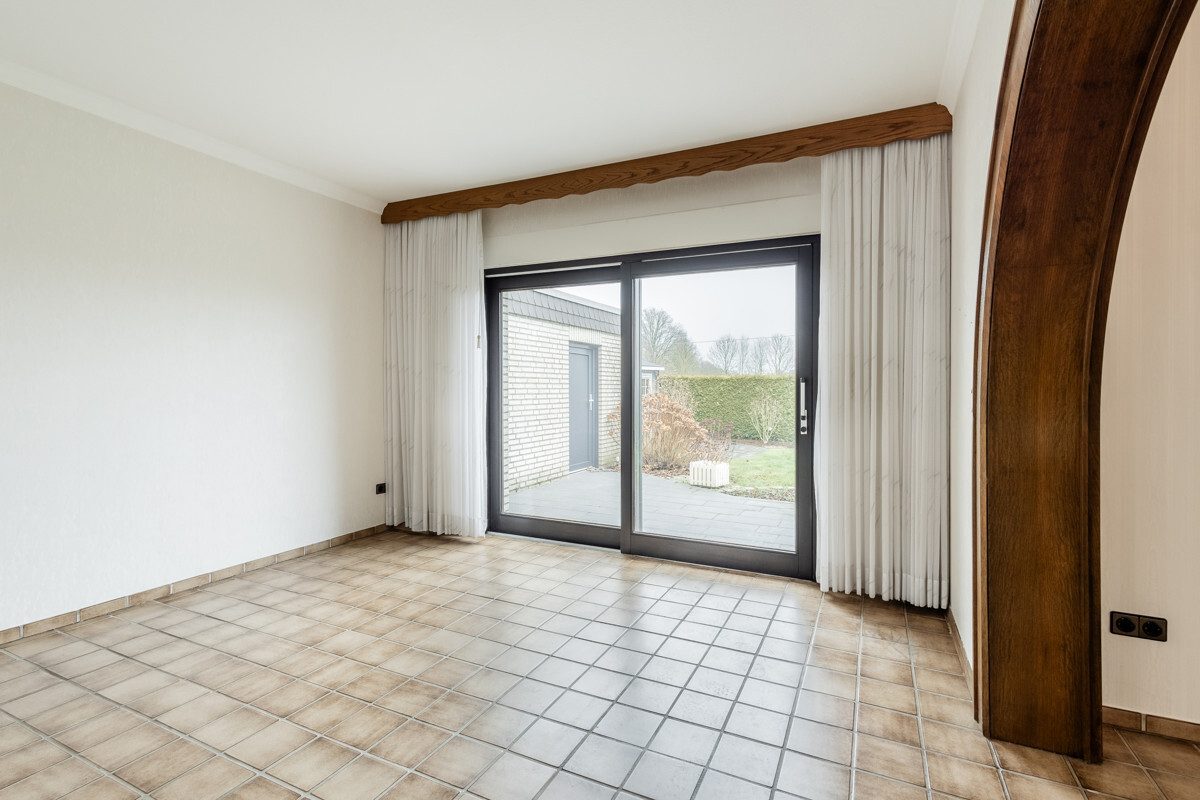 Immobilienangebot - Ennigerloh / Enniger - Wohnen & Gewerbe - Ein idealer Ort zum Wohlfühlen (Erbbaurecht)!