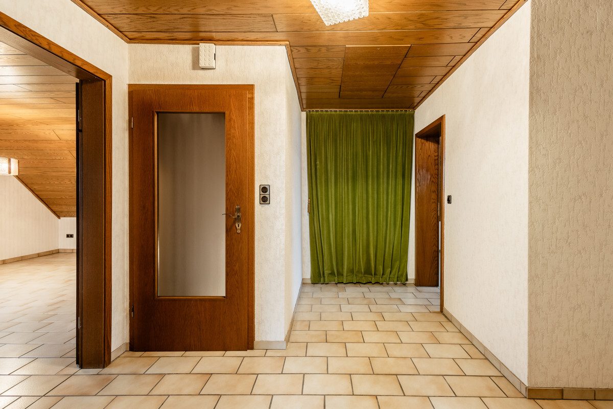 Immobilienangebot - Ennigerloh / Enniger - Wohnen & Gewerbe - Ein idealer Ort zum Wohlfühlen (Erbbaurecht)!