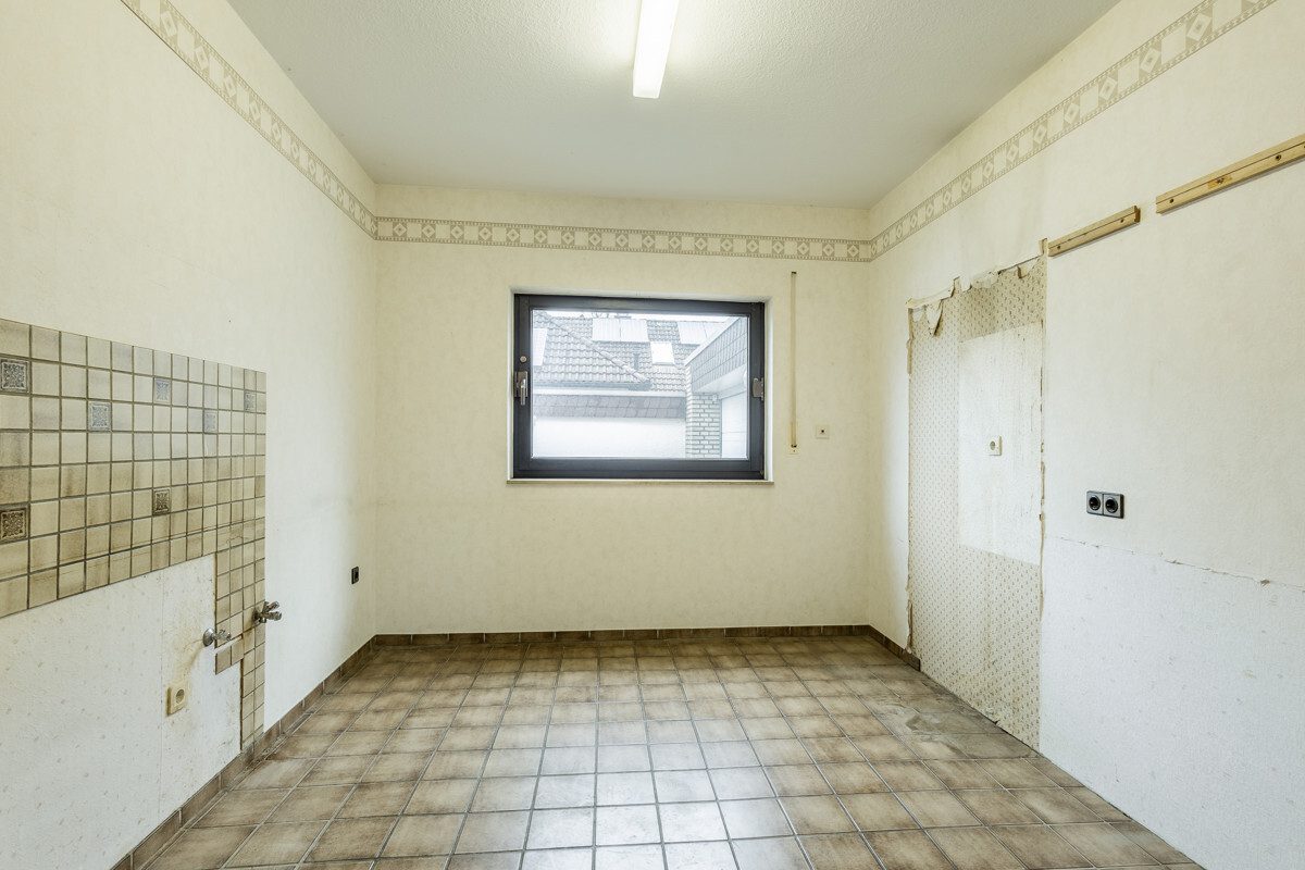 Immobilienangebot - Ennigerloh / Enniger - Wohnen & Gewerbe - Ein idealer Ort zum Wohlfühlen (Erbbaurecht)!